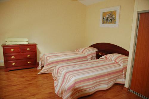 2 room mezzanine apartment 4-6 people (BBT) - Résidence de Fontenelles - Saint Gilles Croix de Vie - Bedroom