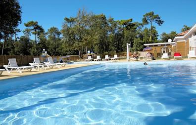 Domaine Résidentiel de Plein Air Monplaisir - Ile d'Oléron - Swimming pool
